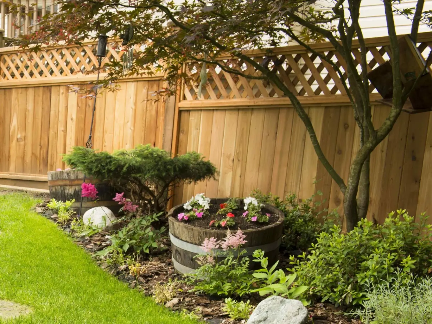 Wood fence akron ohio fence company 1568x1176