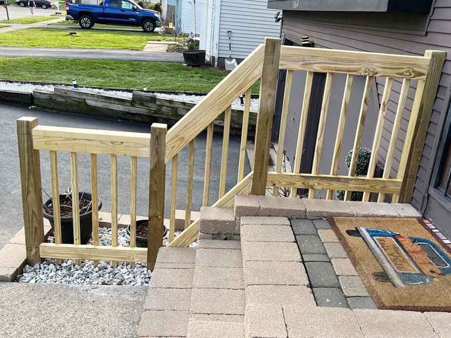 Deck railing contractor in Ohio and Western Pennsylvania