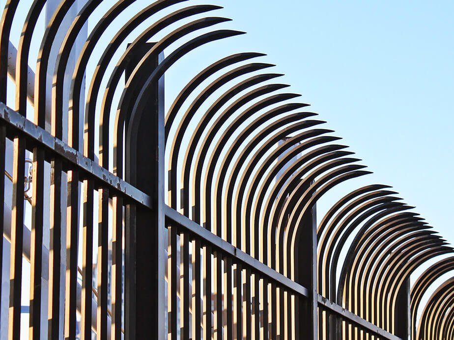 Dublin Ohio commercial fencing contractor