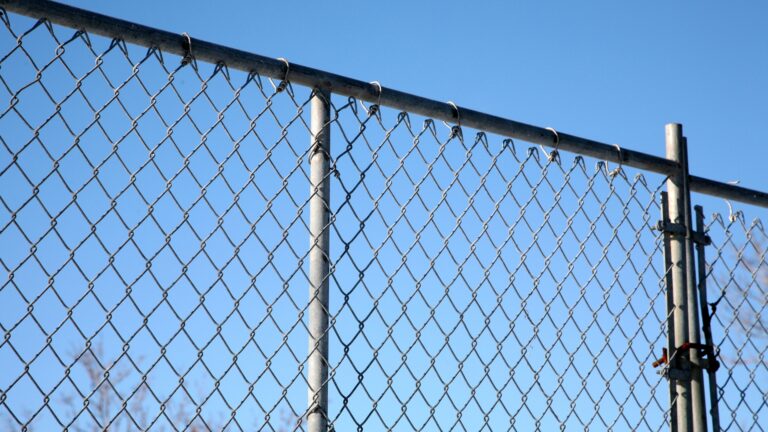 chain link Residential Fencing