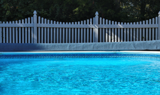 Vinyl Pool Fence